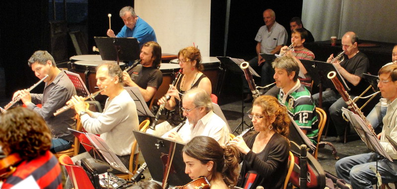 Ensayo Orquesta de La Bella Música - vientos & percusión & archivistas